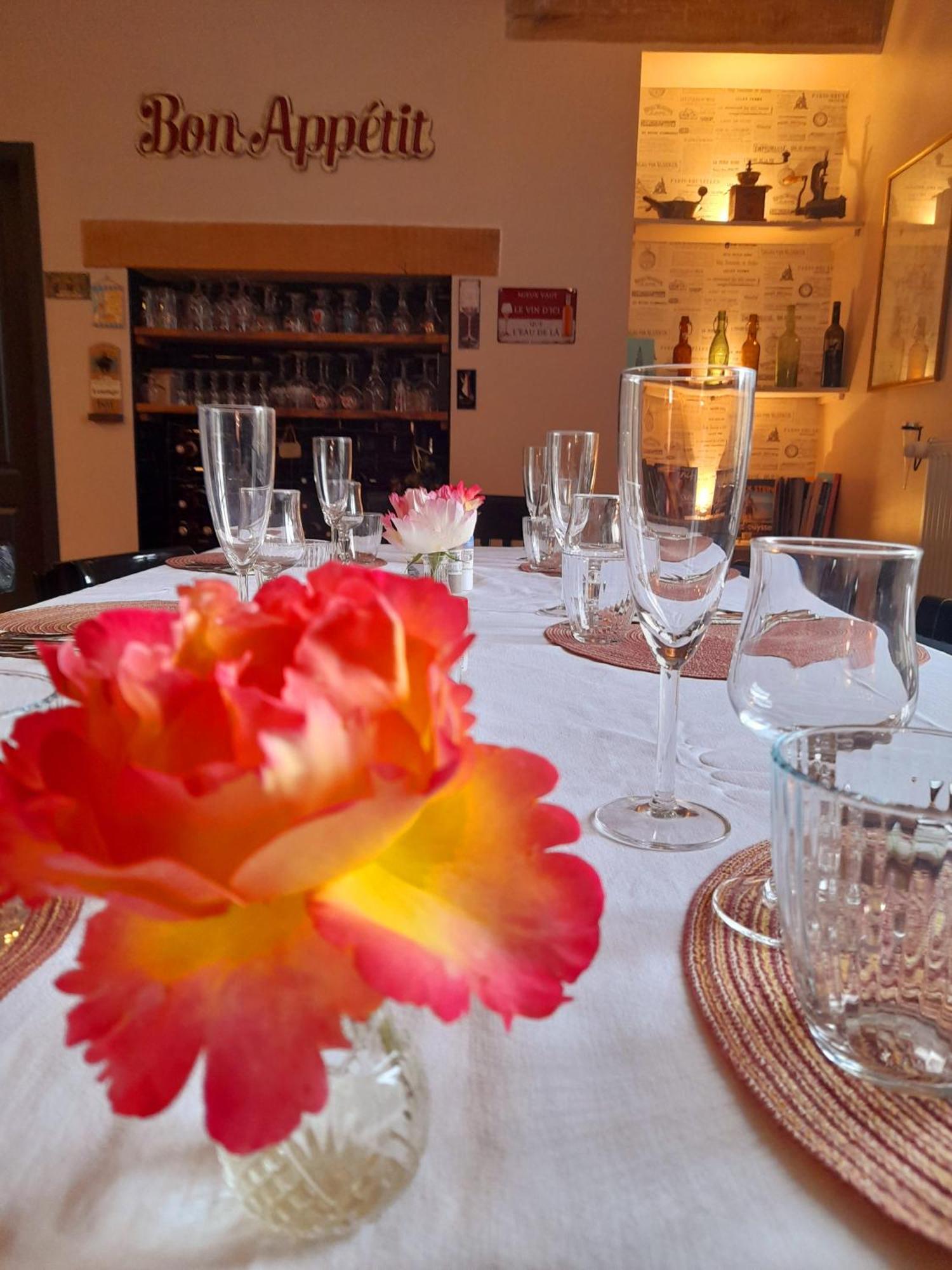 La Galuche Bed and Breakfast Angliers  Buitenkant foto